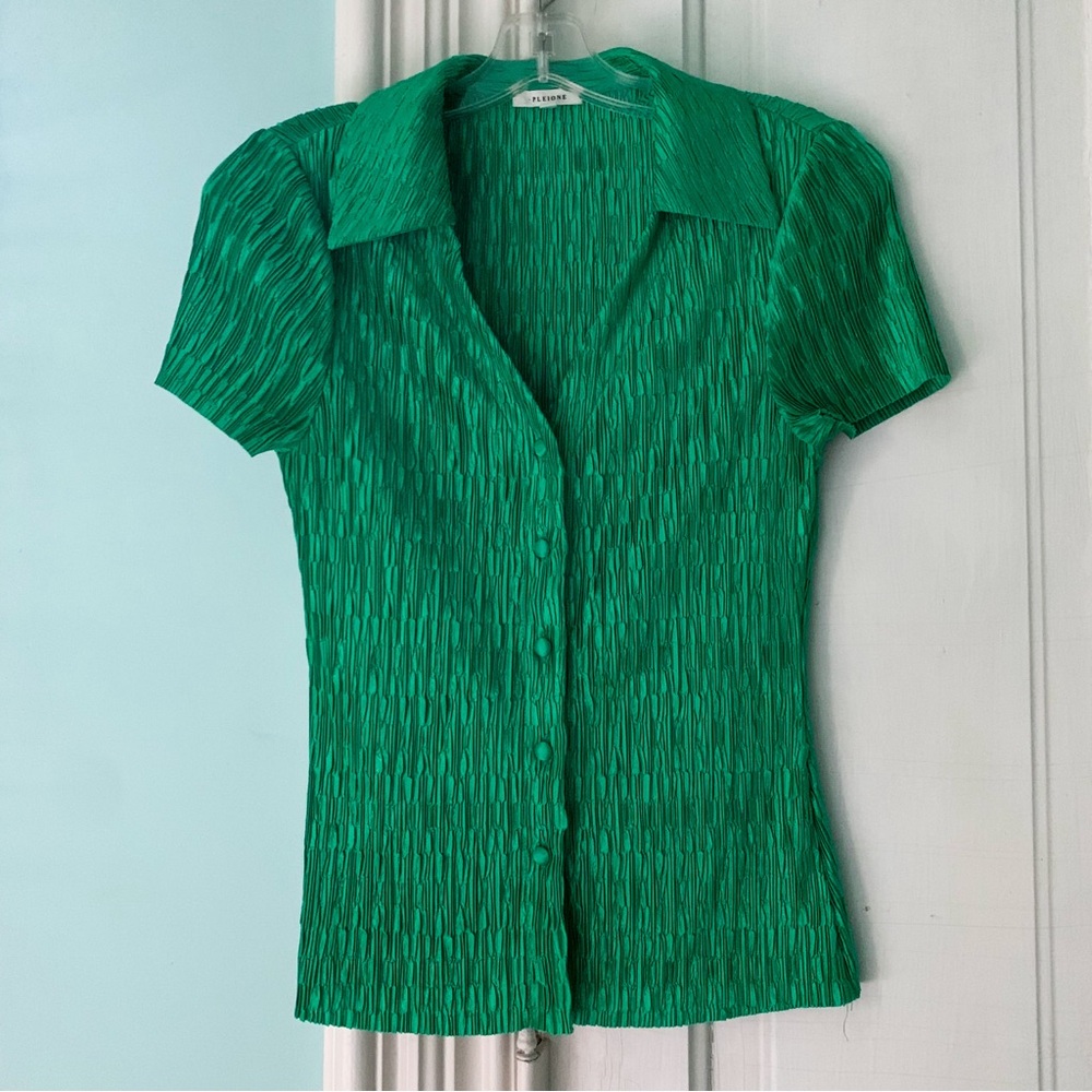 Pleione emerald button blouse